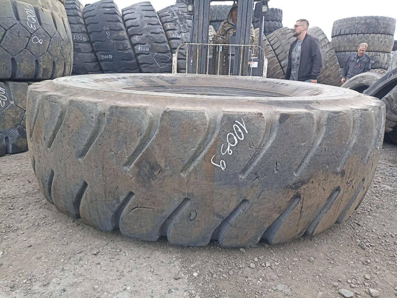 Шина 27.00R49 RL-4A Goodyear б/у