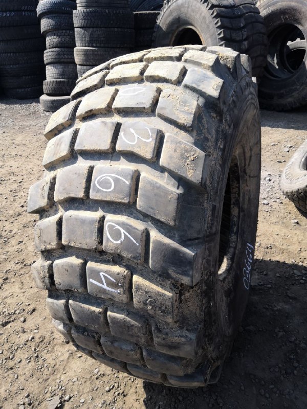 Шина 24R21 XL Michelin б/у
